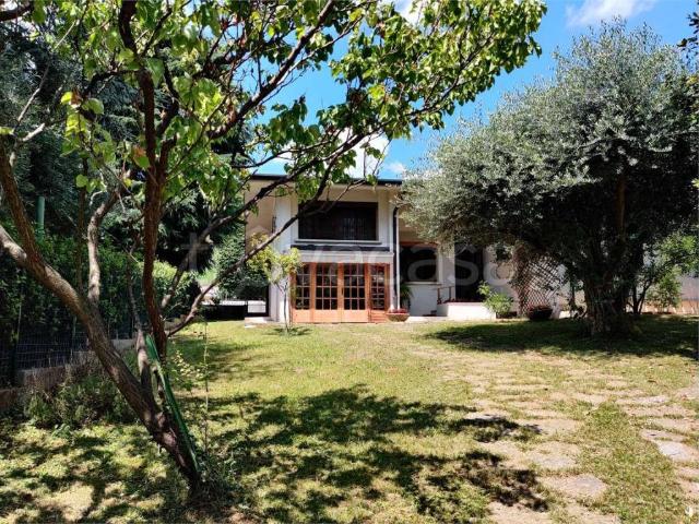 Villa Indipendente in vendita a Centro, Montebelluna