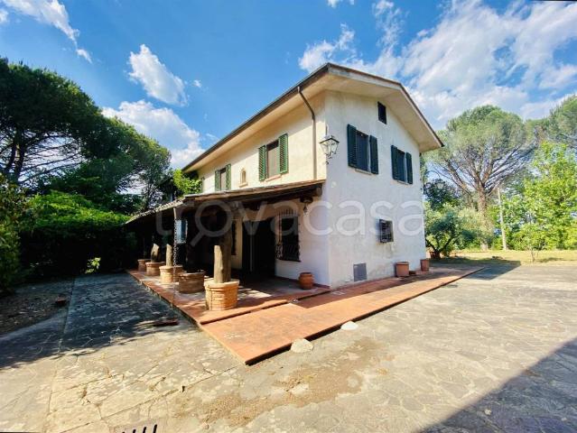 Villa Indipendente in vendita a San Salvatore, Montecarlo