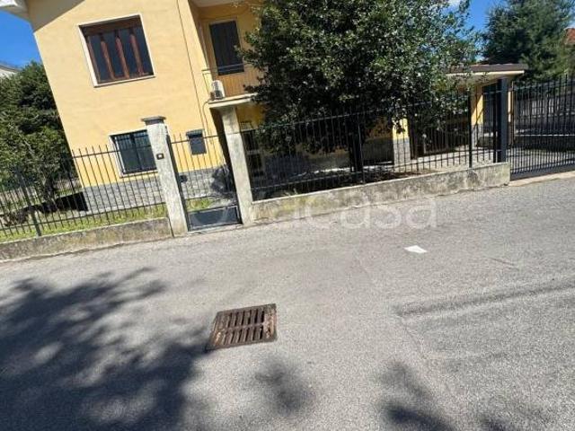Villa Indipendente in vendita a Motta Visconti, Lombardia