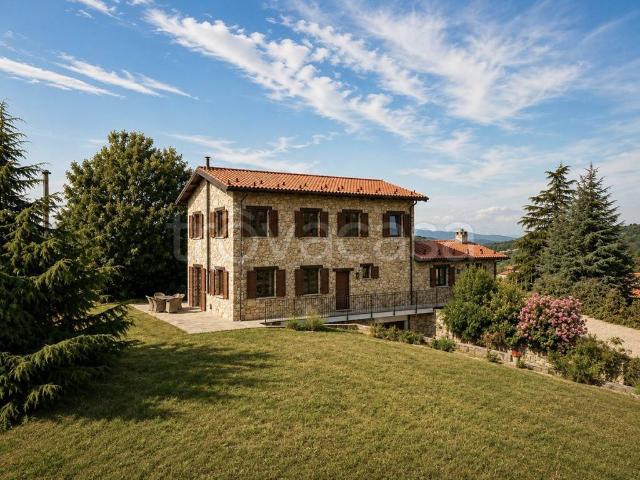 Villa Indipendente in vendita a Piemonte, Cuneo