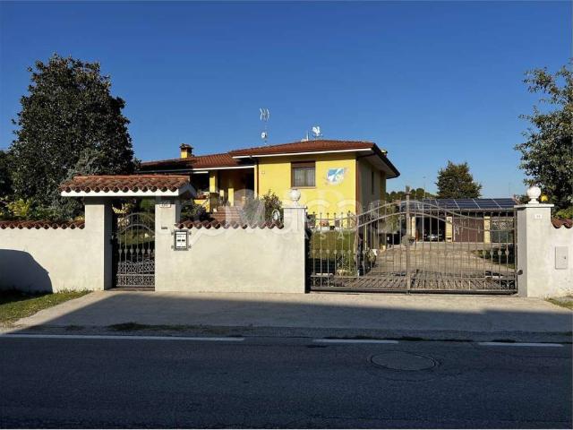 Villa Indipendente in vendita a Nave / La Nâf, Fontanafredda / Fontanefrede