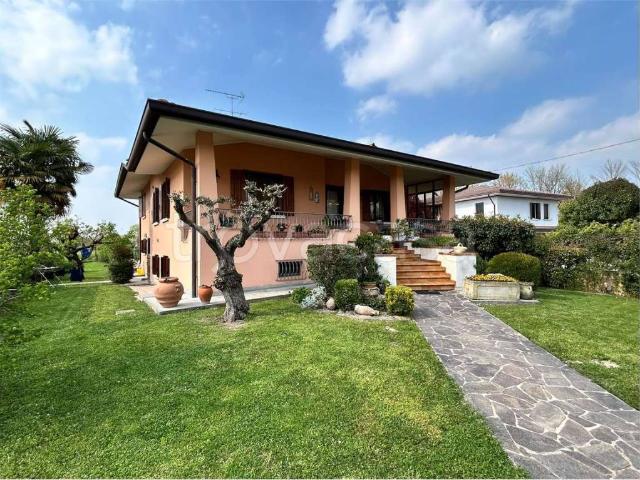 Villa Indipendente in vendita a Camino, Oderzo