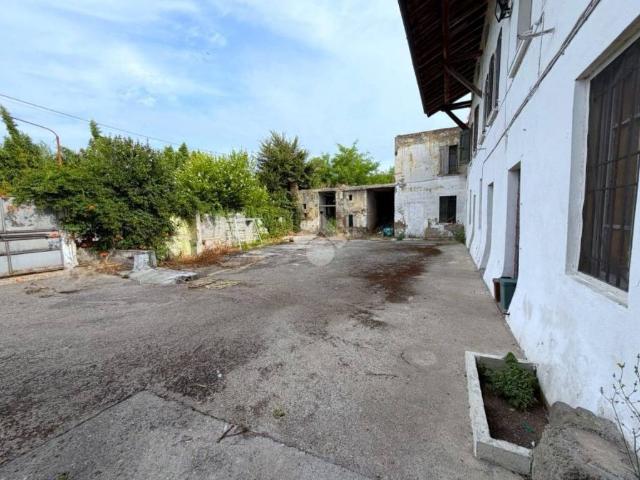 Villa Indipendente in vendita a Unione dei Comuni Bassa Bresciana Occidentale, Orzinuovi