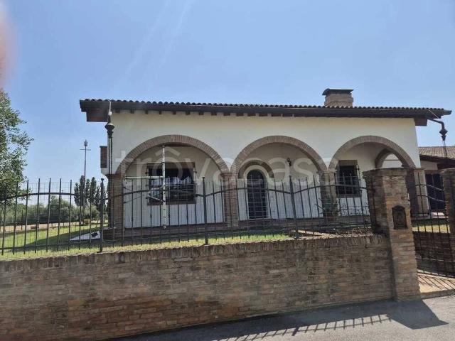 Villa Indipendente in vendita a Ostellato, Reggio Emilia