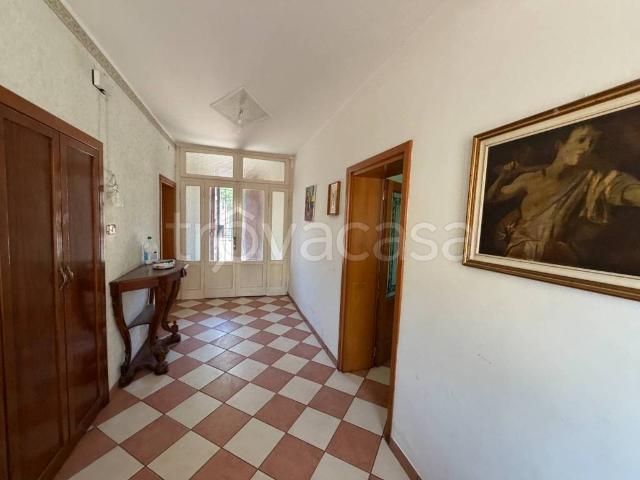 Villa Indipendente in vendita a Ostiglia, Lombardia