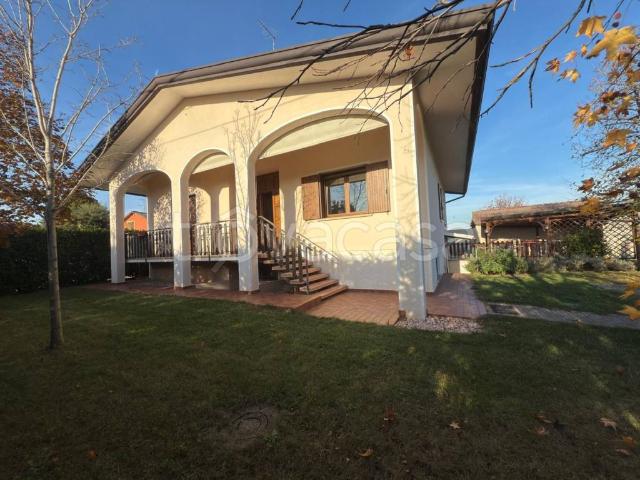 Villa Indipendente in vendita a Paese, Veneto