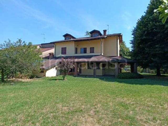 Villa Indipendente in vendita a Pancarana, Lombardia