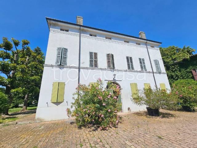 Villa Indipendente in vendita a Golese, Sorbolo