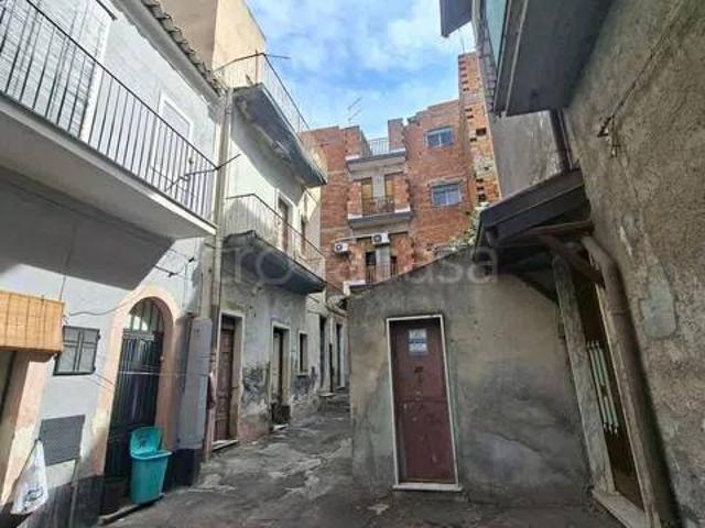 Villa Indipendente in vendita a Paternò, Sicilia