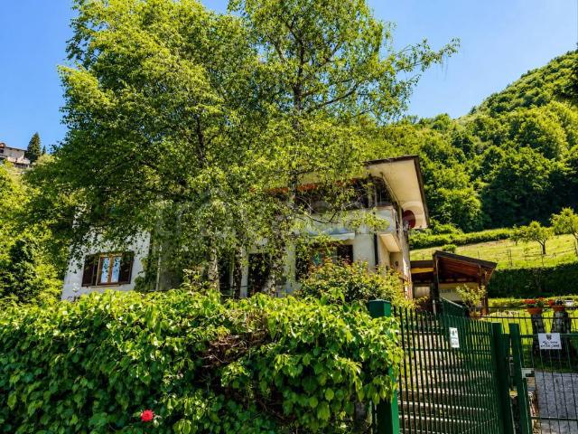 Villa Indipendente in vendita a Bologna, Perledo