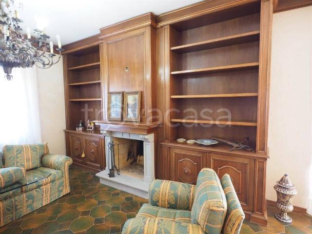 Villa Indipendente in vendita a Casermette, Pistoia
