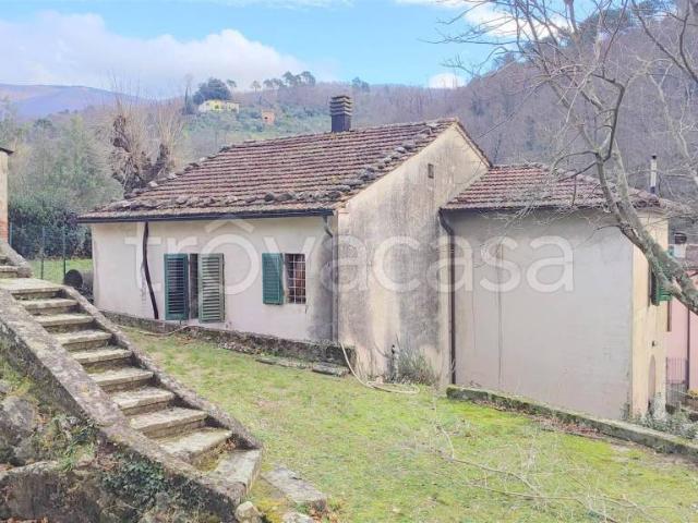 Villa Indipendente in vendita a Rotone, Pistoia