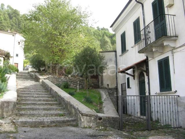Villa Indipendente in vendita a Popoli, Abruzzo
