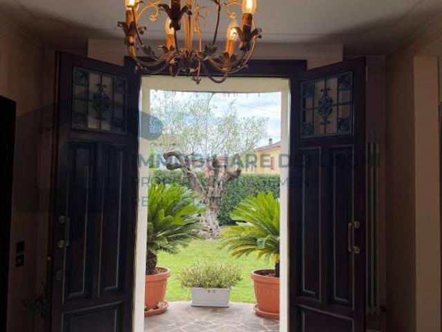 Villa Indipendente in vendita a Bancole, Porto Mantovano