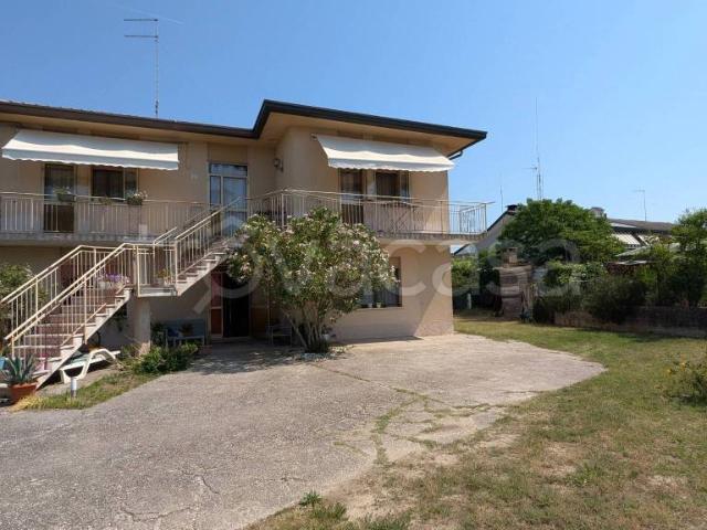 Villa Indipendente in vendita a Porto Viro, Veneto