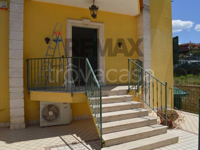 Villa Indipendente in vendita a Castagnaro, Pozzuoli