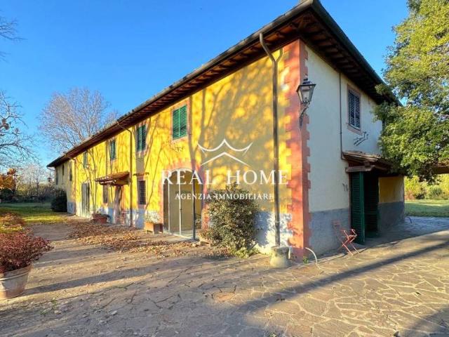 Villa Indipendente in vendita a Casale, Prato