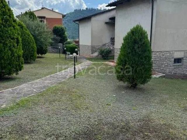 Villa Indipendente in vendita a Pratovecchio Stia, Pratovecchio