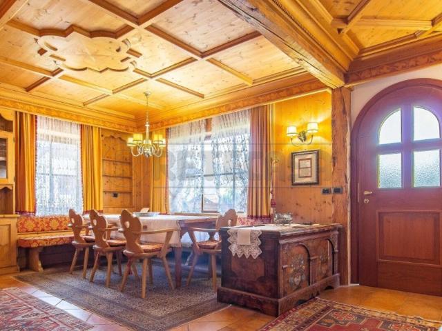 Villa Indipendente in vendita a Comunità di Primiero, Tonadico