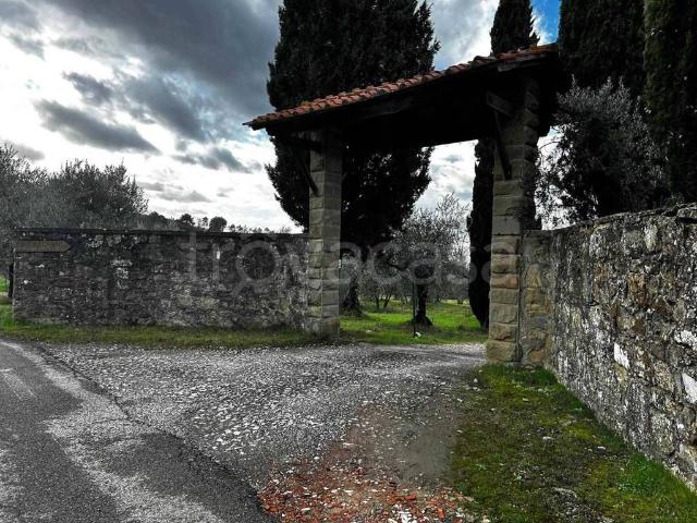 Villa Indipendente in vendita a Unione di Comuni Valdarno e Valdisieve, Reggello