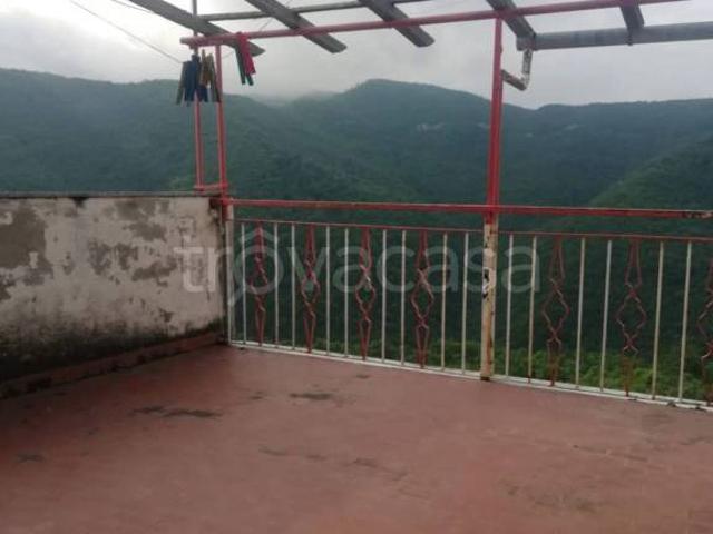 Villa Indipendente in vendita a Alto, Cuneo