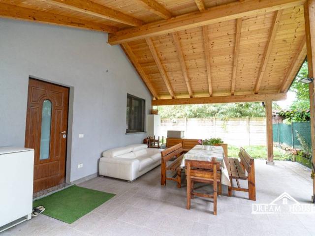 Villa Indipendente in vendita a Rho, Lombardia
