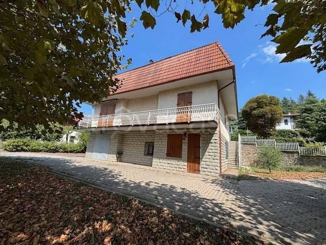 Villa Indipendente in vendita a Unione dell'Appennino Bolognese, San Benedetto Val Di Sambro