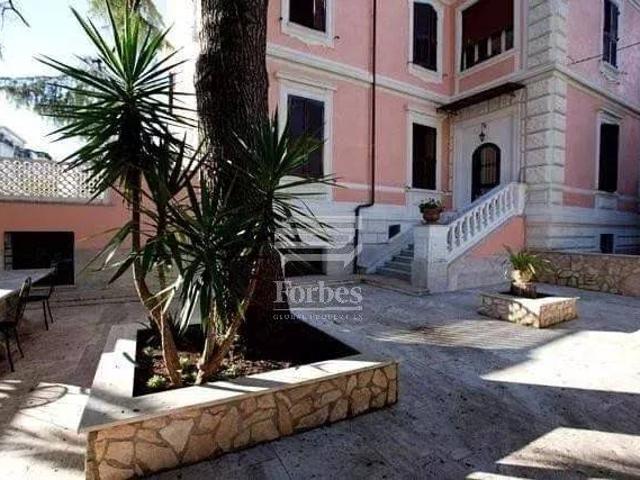 Villa Indipendente in vendita a Piano La Roma, Casoli