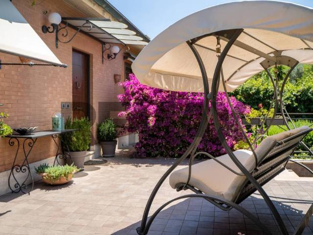 Villa Indipendente in vendita a Mostacciano, Roma Capitale