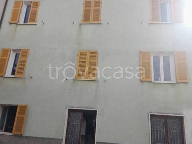 Villa Indipendente in vendita a Rovegno, Liguria