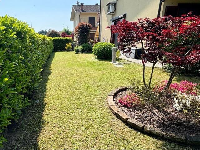 Villa Indipendente in vendita a San Colombano Al Lambro, Lombardia