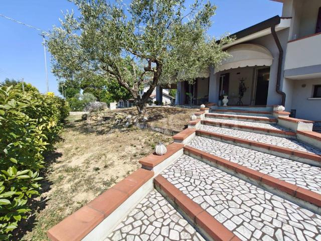 Villa Indipendente in vendita a San Donà Di Piave, Veneto