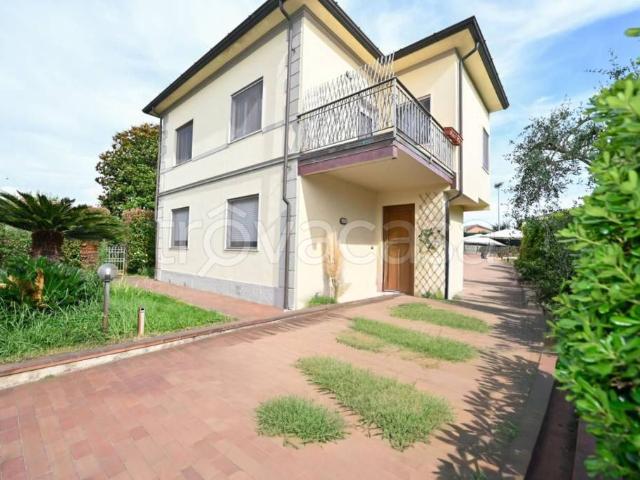 Villa Indipendente in vendita a San Giuliano Terme, Toscana