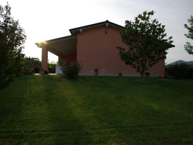 Villa Indipendente in vendita a Pitigliano, San Giustino