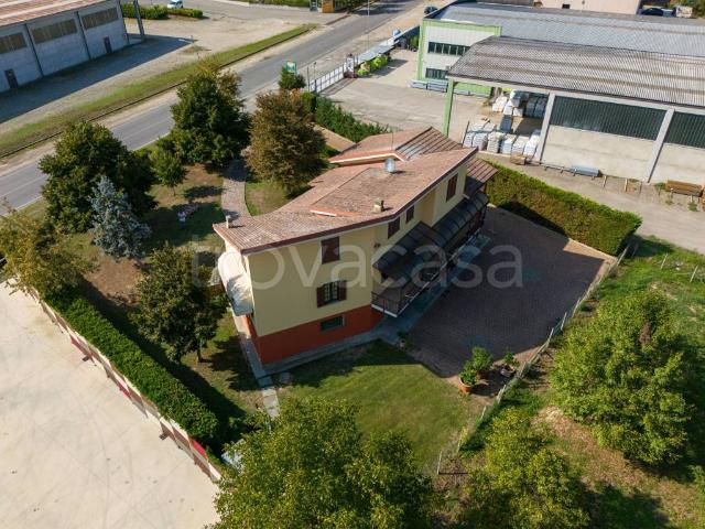 Villa Indipendente in vendita a San Marzano Oliveto, Asti