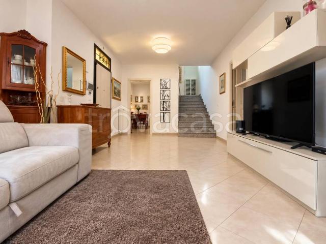 Villa Indipendente in vendita a Gavaseto, San Pietro in Casale