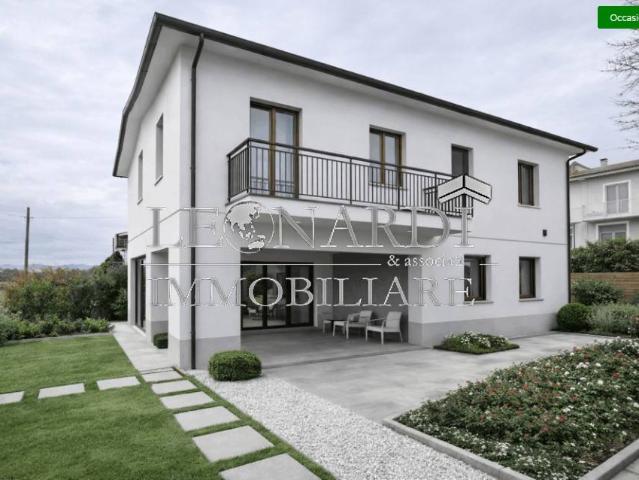 Villa Indipendente in vendita a Sansepolcro, Toscana