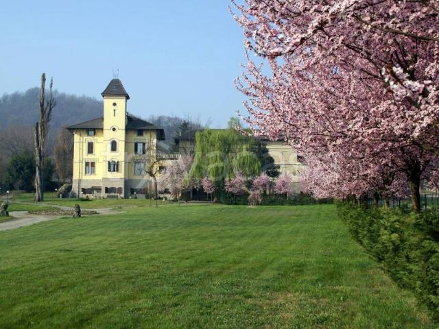 Villa Indipendente in vendita a Piemonte, Alessandria