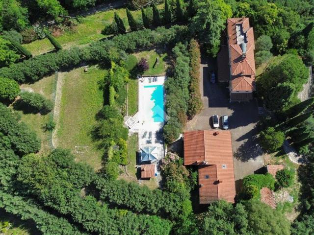 Villa Indipendente in vendita a Sona, Veneto