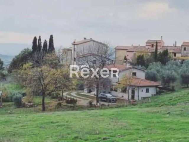Villa Indipendente in vendita a Unione di Comuni Montani Colline del Fiora, Sorano