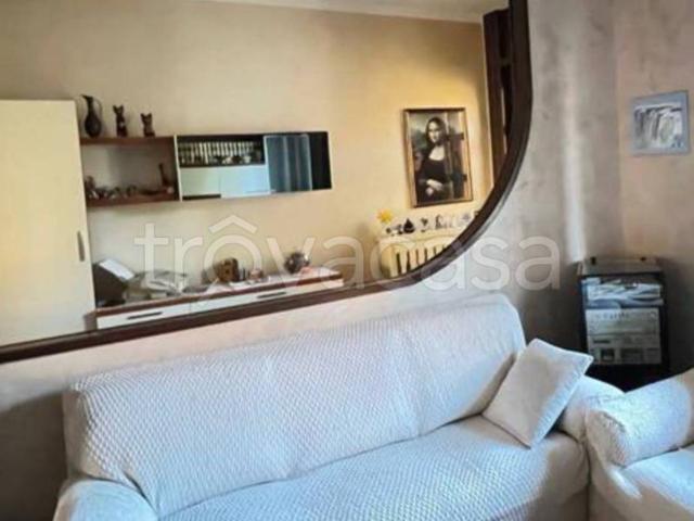 Villa Indipendente in vendita a Suisio, Bergamo