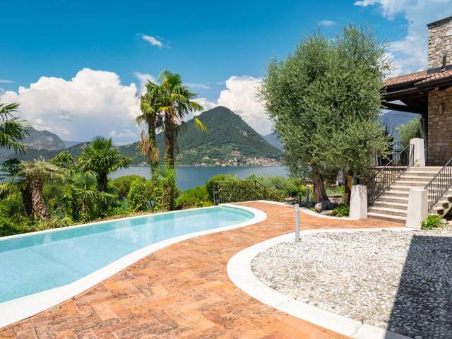 Villa Indipendente in vendita a Comunità montana del Sebino bresciano, Sulzano