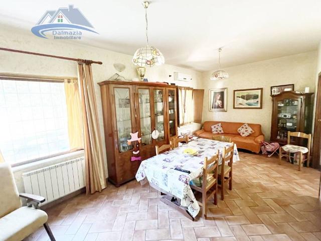 Villa Indipendente in vendita a Maratta Alta, Terni