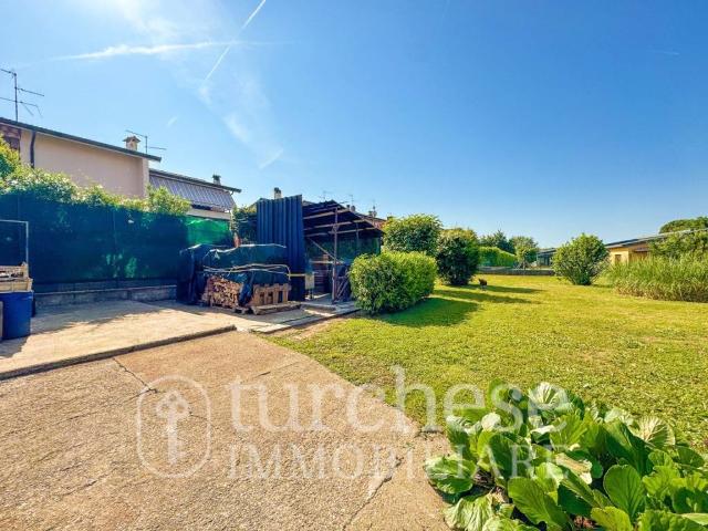 Villa Indipendente in vendita a Terno D'isola, Lombardia