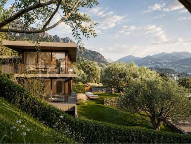 Villa Indipendente in vendita a Tremezzina, Lombardia