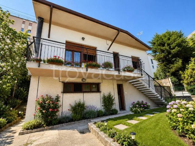 Villa Indipendente in vendita a Conconello / Ferlugi, Villa Opicina