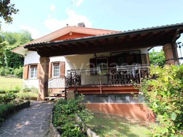 Villa Indipendente in vendita a Trissino, Veneto