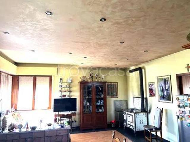 Villa Indipendente in vendita a Santa Lucia, Valeggio Sul Mincio