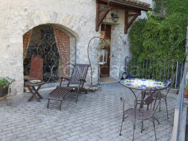 Villa Indipendente in vendita a Albogasio Inferiore, Valsolda