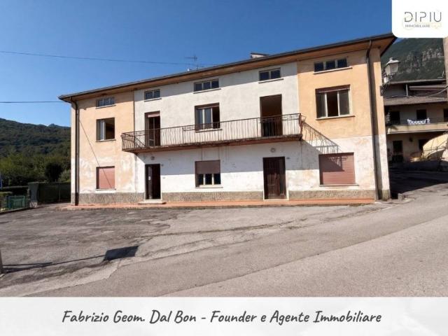 Villa Indipendente in vendita a Velo D'astico, Veneto